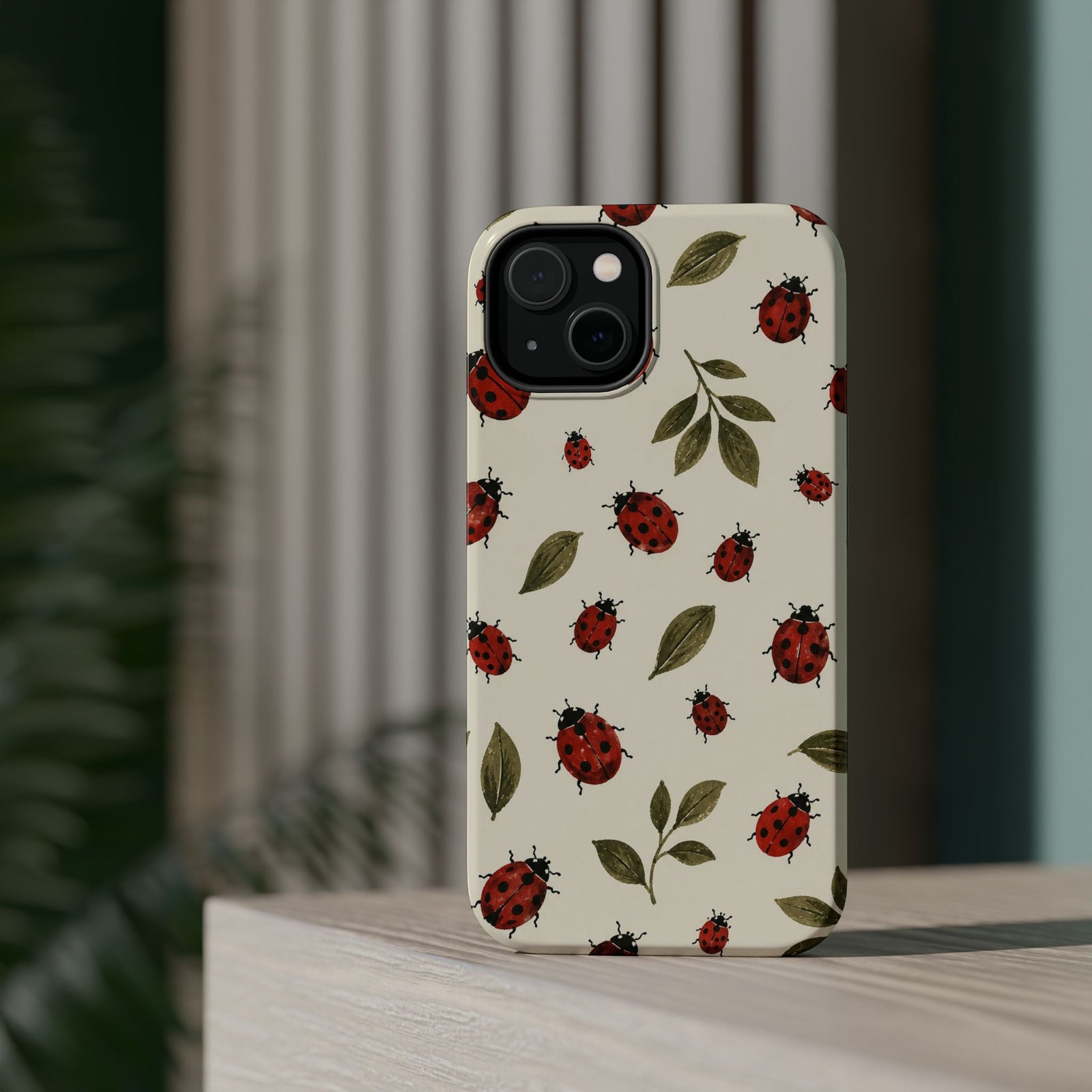 Ivory Ladybugs | Tough MagSafe Case