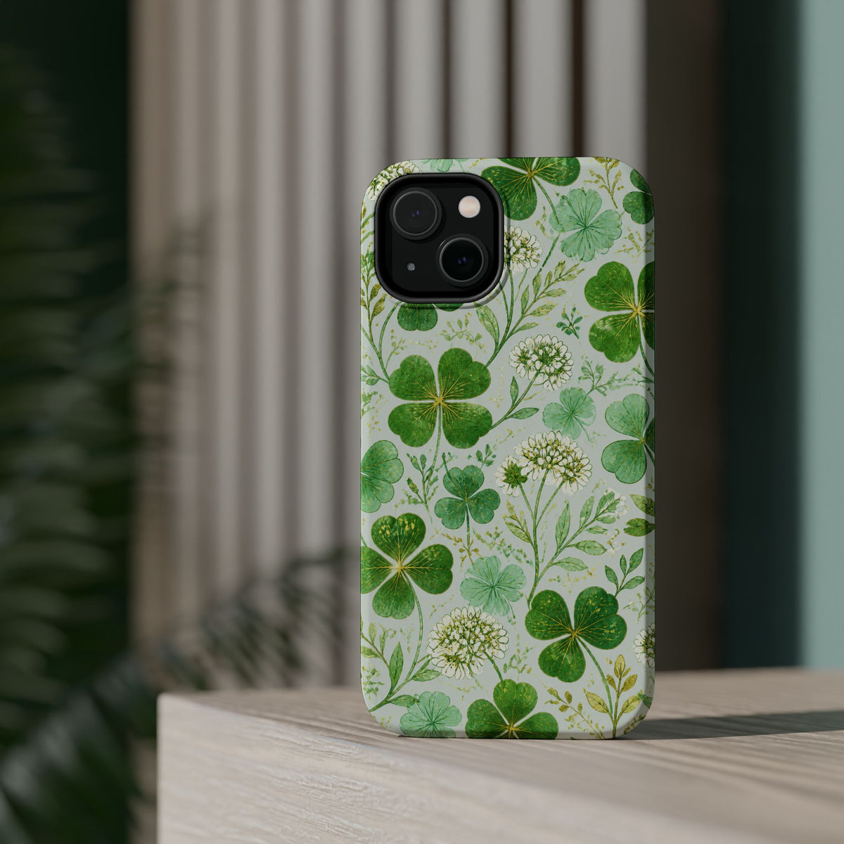 Clover Glow | Tough MagSafe Case — product image 46