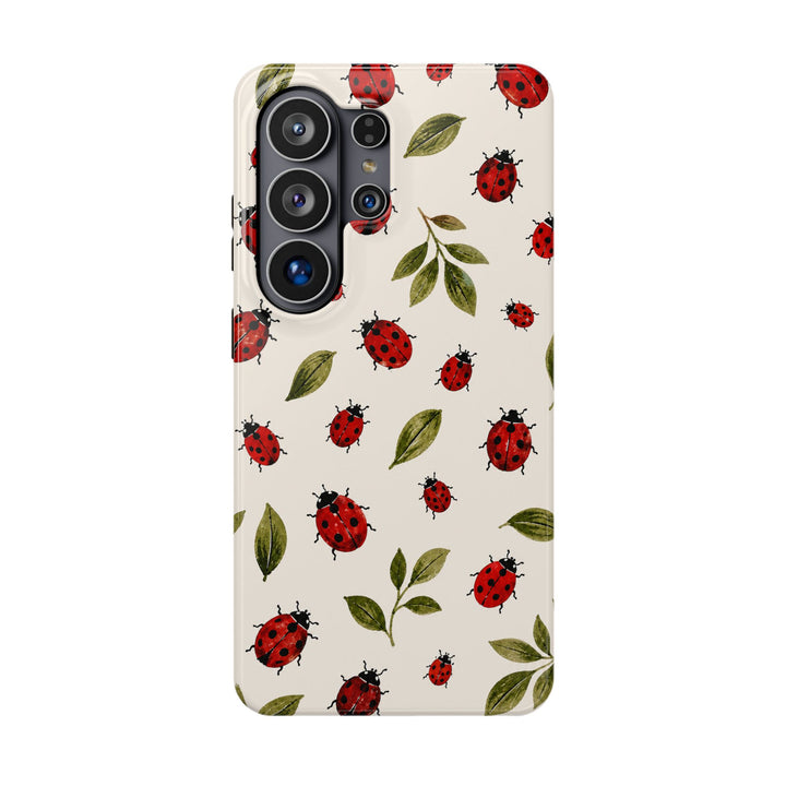 Ivory Ladybugs | Tough MagSafe Case
